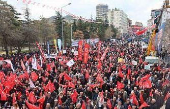 Özgür Özel’in Nevşehir mitingine pankart damga vurdu