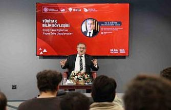 Öztürk "Yapay zeka her meslekte yeni bir dönem başlatıyor"