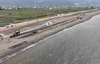 Plajlar yaza hazır hale getiriliyor