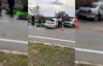 Polatlı’da iki otomobil kafa kafaya çarpıştı: 4 ölü