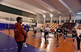 POMEM kurslarında yüzde 100 başarı