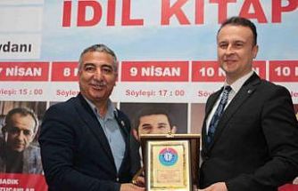 Sağlık-Sen’den Kaymakam Adıgüzel’e "Hizmet" plaketi