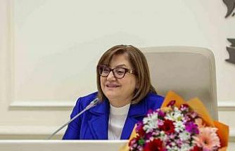 Şahin, başarılı sporcularla bir araya geldi