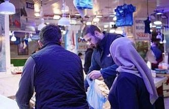 Sakarya’da sezonun son balıkları vatandaşla buluşuyor