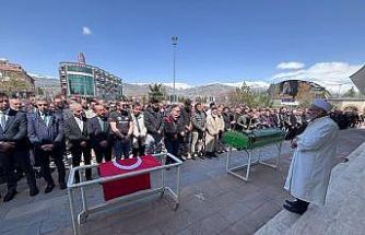Saldırıda hayatını kaybedenler için Erzincan’da gıyabi cenaze namazı kılındı
