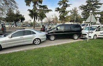 Samsun’da 4 araçlı zincirleme kaza: 3 yaralı