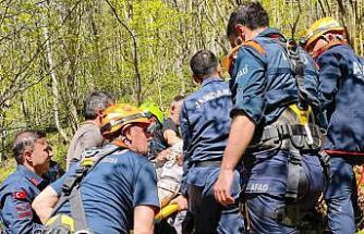 Samsun’da kayalıklardan düşen şahıs yaralandı
