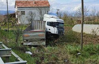 Samsun’da tır tarlaya uçtu: 1 yaralı