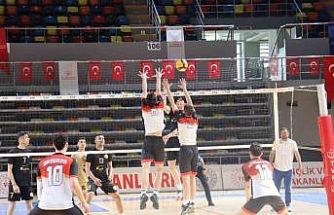 Şanlıurfa Büyükşehir Belediyesi genç erkekler voleybol takımı filede iddialı