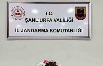Şanlıurfa’da şüpheli araçta 1 kilo uyuşturucu ele geçirildi: 2 gözaltı