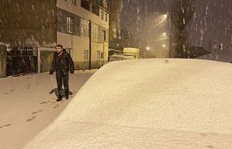 Sarıkamış’a kış geri döndü: Kar kalınlığı 15 santimetreyi aştı