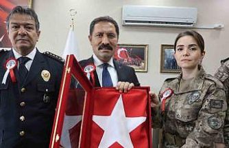 Şehidin kızı PÖH üniformasıyla babasının izinden gidiyor