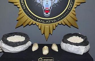 Şeker çuvallarından 3 kilo uyuşturucu çıktı