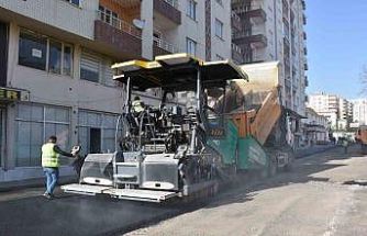Siirt’te asfalt çalışmaları hız kesmeden devam ediyor