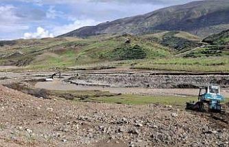 Siirt’te taşkın riskine karşı müdahale çalışmaları sürüyor