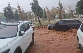 Silvan’ı sel vurdu