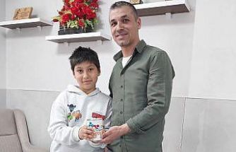 Simav’da minik yürekten büyük bağış