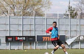 Sivasspor’da Rey Manaj idmanlara başladı