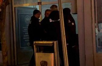 Sokak ortasında karısıyla kavga eden alkollü şahıs gözaltına alındı