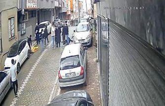 Sosyal medyadan tartıştıkları kadını sokak ortasında bayılana kadar dövdüler; o anlar kamerada