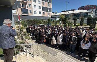 Sultanbeyli’de okullarda güvenlik ve psikolojik destek vurgusu: "Velilerimiz müsterih olsun, emniyetimizle sürekli iş birliği halindeyiz"