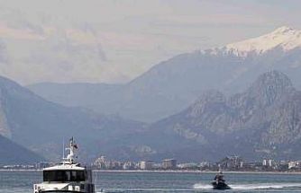 Suyun altını üstüne getiriyor, can kurtarmak için saniyelerle yarışıyorlar