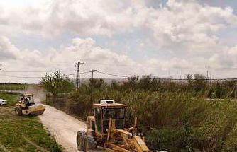 Tarsus’ta yağıştan zarar gören yollar yeniden düzenlendi