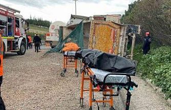 TEM’de 4 araç kazaya karıştı: İlk belirlemelere göre 2 ölü