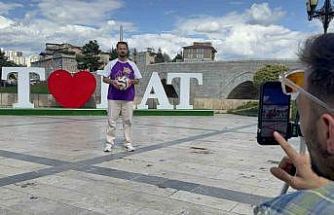 Tokat’ın tarihini futbol şovuyla tanıtıyor