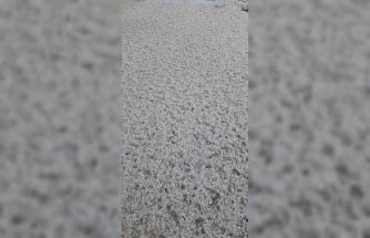 Tomarza’da dolu etkili oldu