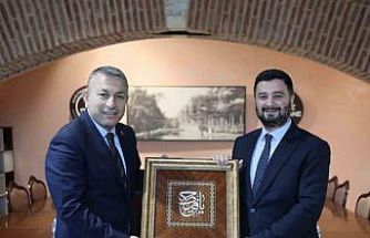 Trabzon Valisi Tahir Şahin’den Kağıthane’ye ziyaret