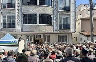 Trafik kazasında hayatını kaybeden kadın toprağa verildi