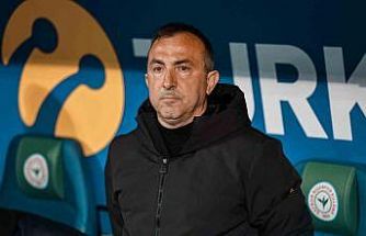 Trendyol Süper Lig: Çaykur Rizespor: 3 - Samsunspor: 0 (İlk yarı)