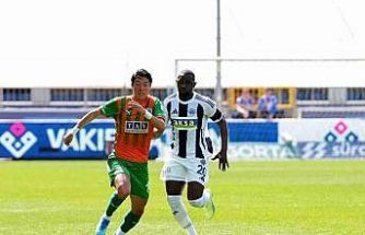 Trendyol Süper Lig: Kasımpaşa: 0 - Corendon Alanyaspor: 0 (İlk yarı)