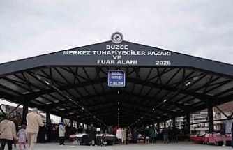 Tuhafiyeciler temiz ve nezih pazaryerine kavuştu
