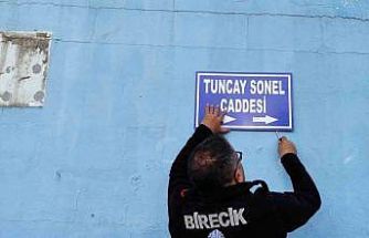 Tuncay Sonel’in ismi caddelerden kaldırıldı