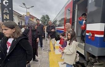 Turistik Tuz Ekspresi 2026’nın ilk seferini yaptı: Ziyaretçiler Çankırı’ya hayran kaldı