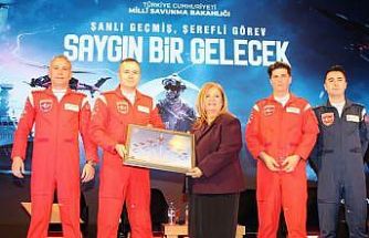 Türk Yıldızları, BAKİF26’da öğrencilerle buluştu