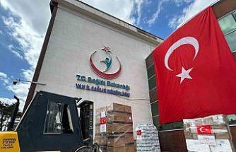 Türkiye’den İran’a sağlık desteği: Van’dan gönderilen yardım tırı sayısı 9 oldu