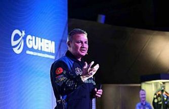 Türkiye’nin ilk astronotu Gezeravcı, GUHEM’de uzay yolculuğunu anlattı