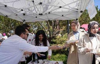Türkiye’nin lezzetleri Kastamonu’da buluştu, öğrenciler yoğun ilgi gösterdi