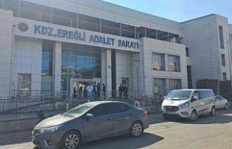 Tutuklandığını öğrenen şüpheli adliyede camdan atladı