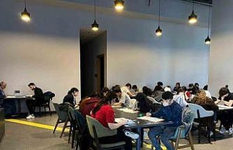 Üniversite hayaline Yıldırım desteği