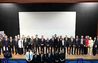 Üniversitede sanal bahisle mücadelede ailelere bilinçlendirme toplantısı