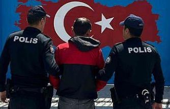 Uyuşturucuyu peçeteye emdirip satıyordu, polis operasyonuyla yakalandı