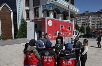 Vali Musa Işın’dan mobil sosyal hizmet aracına yakın takip