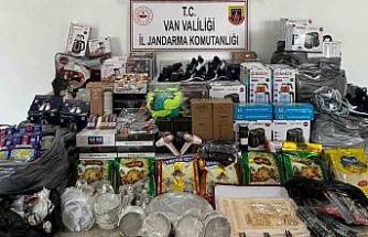 Van’da gümrük kaçağı malzeme ele geçirildi