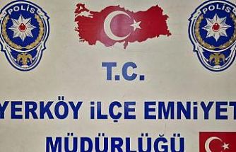 Yozgat’ta 2 şüphelinin üzerinde asırlık 3 tabanca ele geçirildi