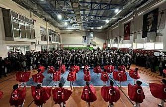 Yüksekova’da 23 Nisan Ulusal Egemenlik ve Çocuk Bayramı kutlandı