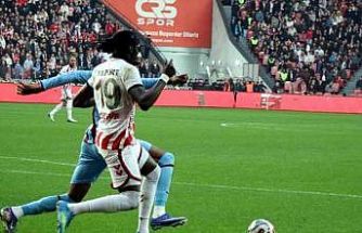 Ziraat Türkiye Kupası: Samsunspor: 0 - Trabzonspor: 0 (İlk yarı)